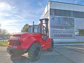 Carreta elevadora todo terreno Hangcha TT100-4 (CPCD100-XH16C-RT4) 