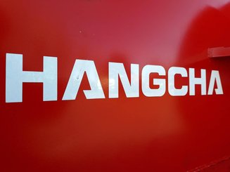 Carreta elevadora todo terreno Hangcha TT100-4 (CPCD100-XH16C-RT4) 