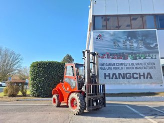 Carreta elevadora todo terreno Hangcha TT30-2