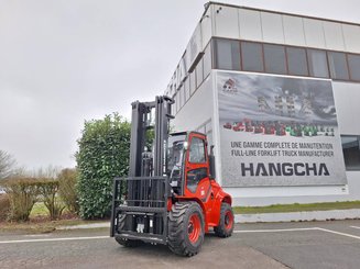 Carreta elevadora todo terreno Hangcha TT30-4