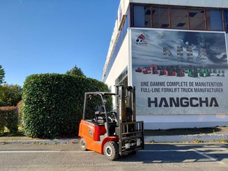 Empilhador de contrapeso 4 rodas Hangcha AE20C