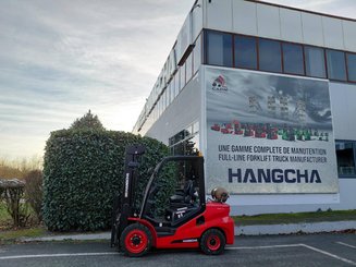 Empilhador de contrapeso 4 rodas Hangcha XF35G-2 (CPYD35-X2H21F1) - 2