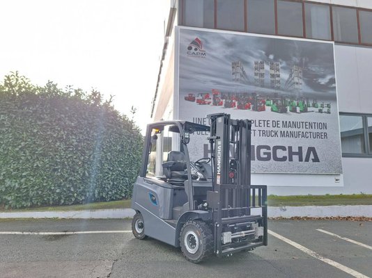 Empilhador de contrapeso 4 rodas Hangcha AE15 - 1