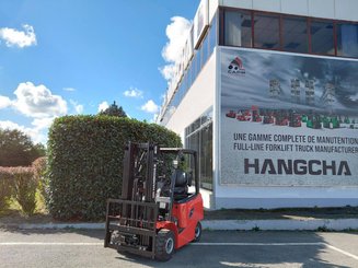 Empilhador de contrapeso 4 rodas Hangcha AE18