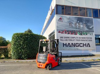 Empilhador de contrapeso 4 rodas Hangcha AE18