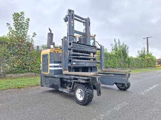 Empilhador retráctil de 4 direcções Combilift C8000-15