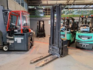 Stacker com condutor a pé Caterpillar NSP16N2 - 3