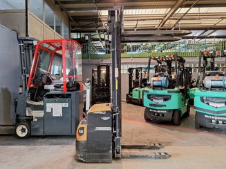 Stacker com condutor a pé Caterpillar NSP16N2 - 10