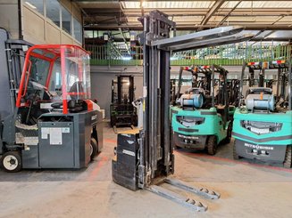 Stacker com condutor a pé Caterpillar NSP16N2 - 11