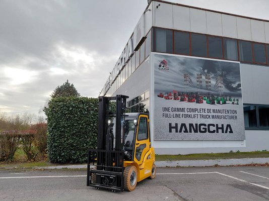 Empilhador de contrapeso 4 rodas Hangcha XE25i (CPD25-XEY2-SI) - 1