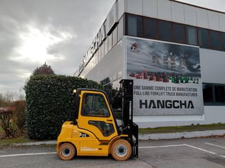 Empilhador de contrapeso 4 rodas Hangcha XE25i (CPD25-XEY2-SI)