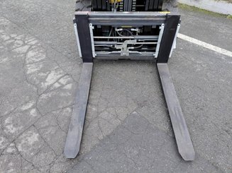 Empilhador de contrapeso 4 rodas Hangcha XE38Hi - 6