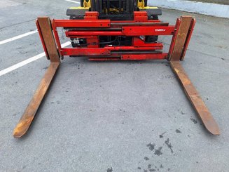 Empilhador de contrapeso 4 rodas Yale GLP45SVX5