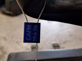 Porta-paletes eléctrico com condutor a pé Yale MP20X