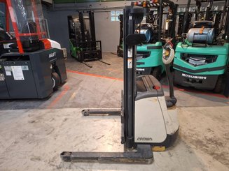 Levantador com braços circundantes Crown ST3000-1.0