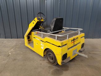 Tow tractor Charlatte TE206 - 3