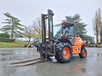 Carreta elevadora todo terreno Ausa C400H