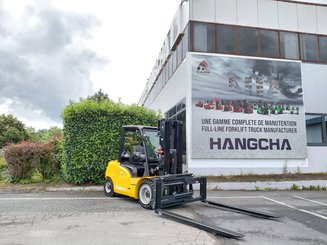 Carreta elevadora elétrica Hangcha XE40Ci (CPD40-XEXY2-SI)
