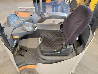 Empilhador retráctil Crown ESR5000 2.0