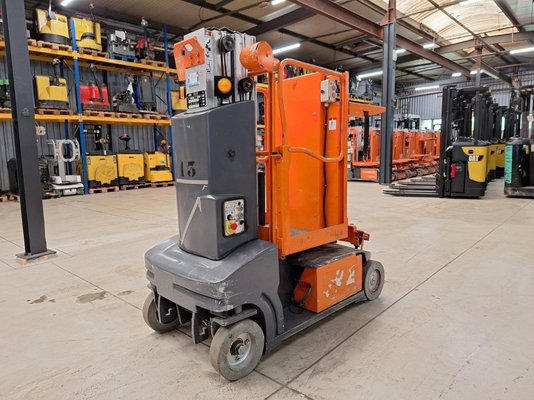 Plataforma com mastro vertical JLG TOUCAN DUO - 1