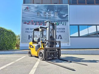 Empilhador de contrapeso 4 rodas Caterpillar GP25NT