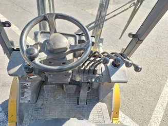 Empilhador de contrapeso 4 rodas Caterpillar GP25NT