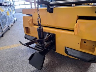 Trator de reboque Charlatte TE206
