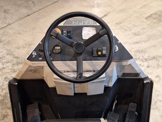 Trator de reboque Spykstaal 306