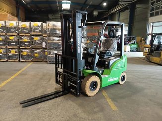 Carreta elevadora elétrica Hangcha XC25i-2 (CPD25-XCY2-SI)