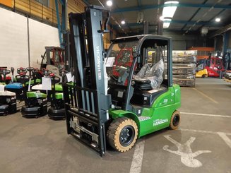 Carreta elevadora elétrica Hangcha XC35i-2 (CPD35-XCY2-SI)