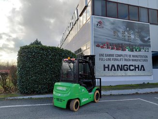 Carreta elevadora elétrica Hangcha XC35i-2 (CPD35-XCY2-SI)