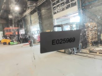 Empilhador de contrapeso 4 rodas Hangcha XC50i-600