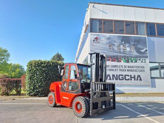 Empilhador de contrapeso 4 rodas Hangcha XF70D