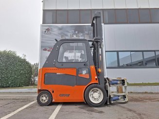 Empilhador de contrapeso 4 rodas Carer Z70H