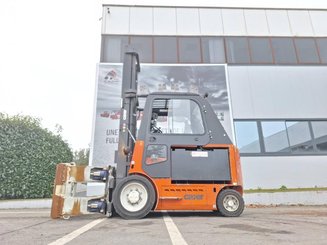 Empilhador de contrapeso 4 rodas Carer Z70H