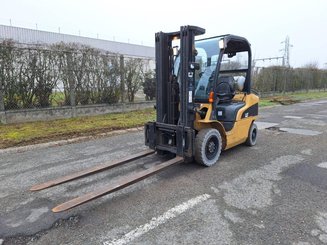 Empilhador de contrapeso 4 rodas Caterpillar GP25N - 13