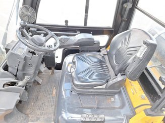 Empilhador de contrapeso 4 rodas Caterpillar GP25NTD