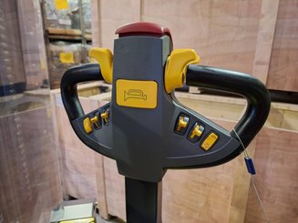 Levantador multidirecional Combilift WR4