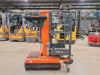 Plataforma com mastro vertical JLG POWER PICKER
