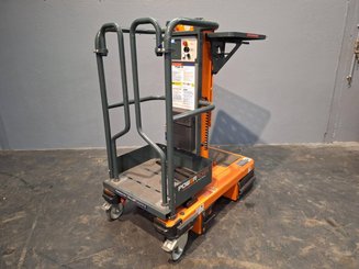 Plataforma com mastro vertical JLG POWER PICKER