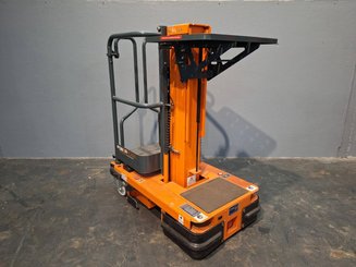 Plataforma com mastro vertical JLG POWER PICKER