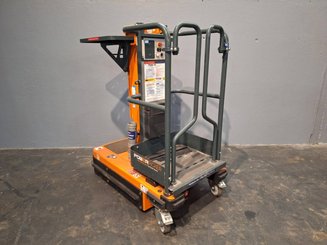 Plataforma com mastro vertical JLG POWER PICKER