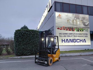 Empilhador de contrapeso 4 rodas Hangcha XE20Ci