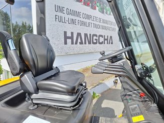 Empilhador de contrapeso 4 rodas Hangcha XE18i