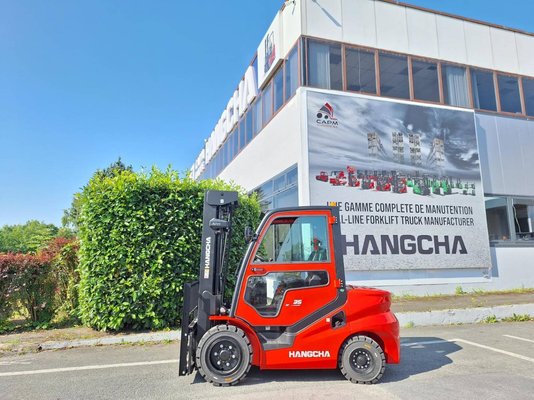 Empilhador de contrapeso 4 rodas Hangcha XF35D-2 (CPCD35-X2H7F1) - 1