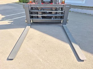 Empilhador de contrapeso 4 rodas Kalmar DCG160-12T