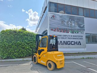 Empilhador de contrapeso 4 rodas Hangcha XE35i (CPD35-XEY2HA-SI)