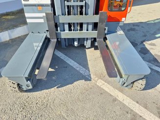 Empilhador retráctil de 4 direcções AMLIFT COMBI C4000-12 - 18