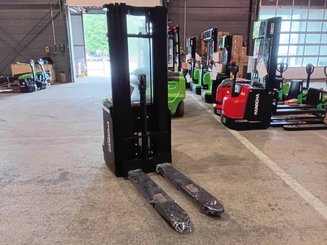 Stacker com condutor a pé Hangcha CDD16-XT1-SI