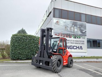 Carreta elevadora todo terreno Hangcha TT50-4 (CPCD50-XW95C-RT4)